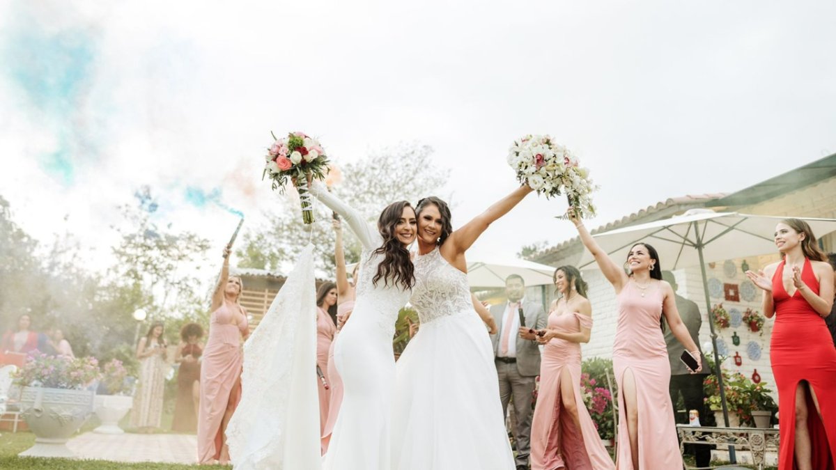Guayaquil. Tabatha y Andrea desde que publicaron el vídeo de su matrimonio se han convertido en inspiración para otras parejas de mujeres lesbianas.