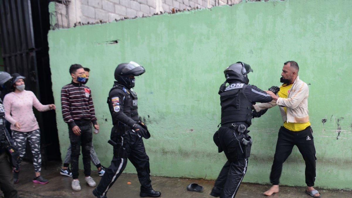 Inconformidad. En las redes sociales se viralizan videos de grupos de personas castigando a presuntos delincuentes en las calles del país.