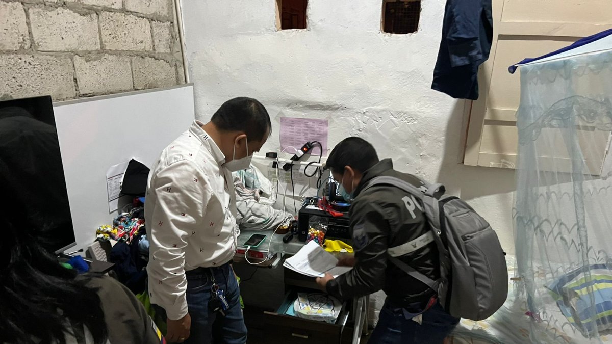 Los allanamientos se realizaron a las 04:00 de este 7 de febrero de 2022.