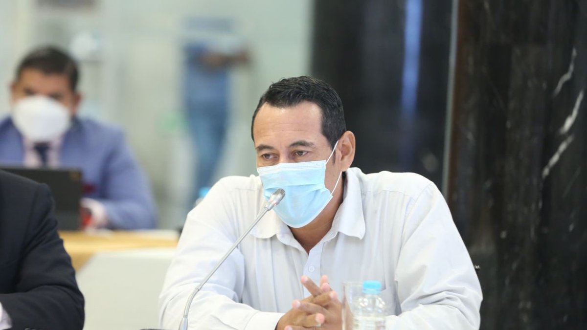 Juan Carlos Orellana durante su comparecencia, el pasado jueves en la Asamblea Nacional sobre las afectaciones por el derrame de crudo.