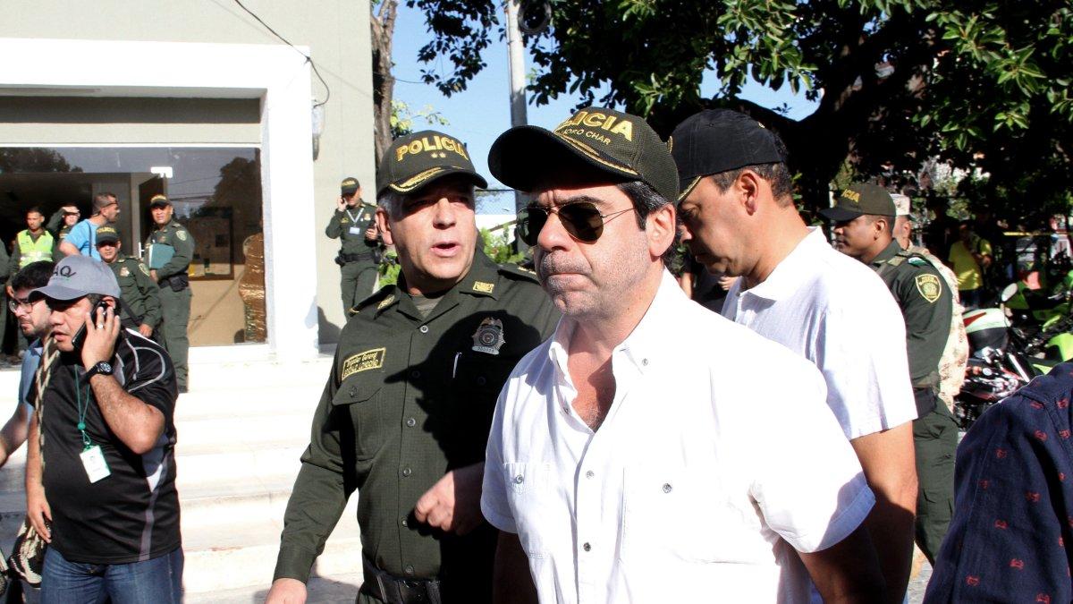 Álex Char (c), aspirante a la Presidencia de Colombia / JORGE PAYARES / 