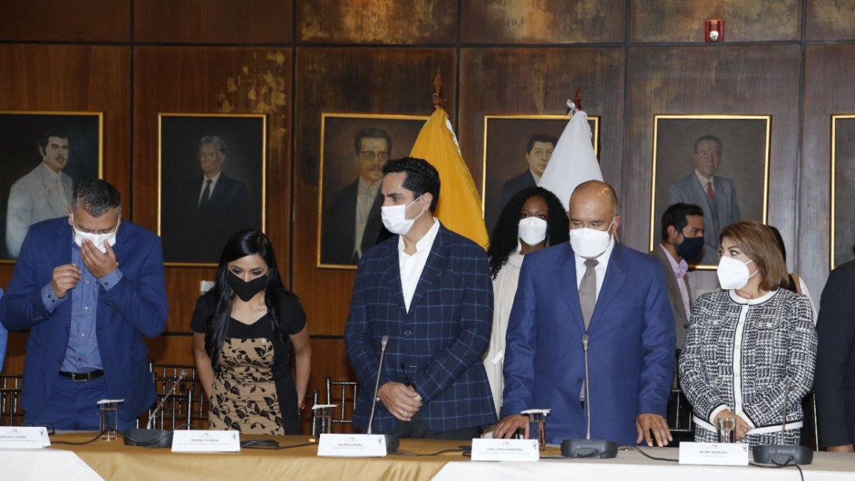 Pronunciamiento. Los dirigentes de la ID se niegan a hablar de fraccionamiento dentro del partido político.