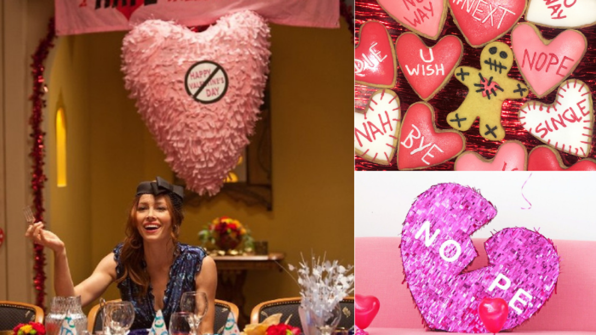 Película 'Historias de San Valentín'. Galletas y piñata con temática anti San Valentín.