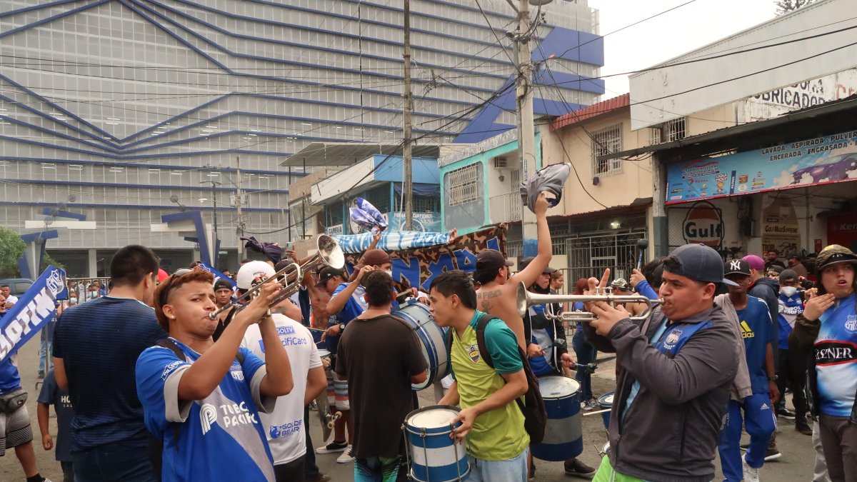 El duelo comenzará a las 18:00 de este domingo y solo la hinchada local tendrán permitido asistir al Estadio George Capwell.