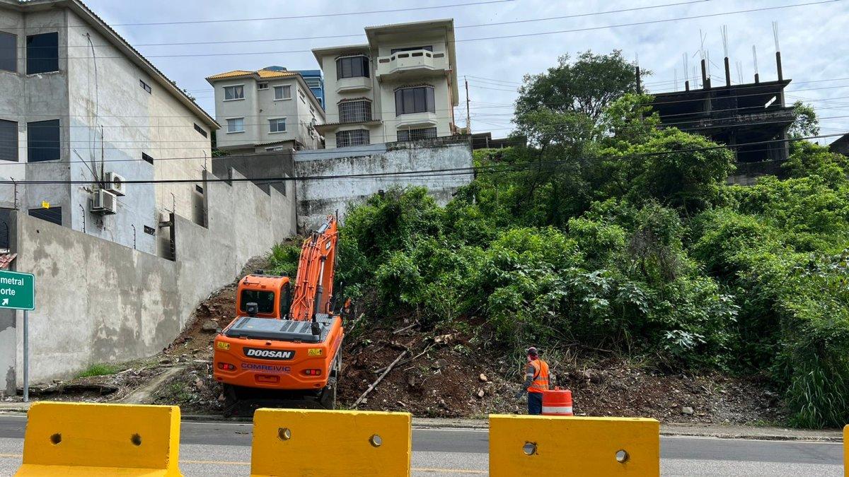 Limpieza de Predios Abandonados en Los Ceibos