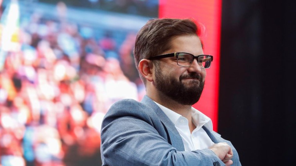 El presidente electo de Chile, Gabriel Boric representan nuevos vientos en la región, según su principal asesor.