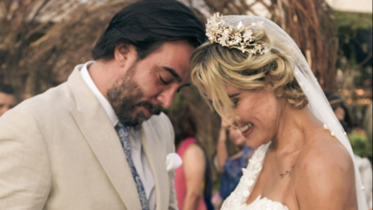 La alcaldesa Cynthia Viteri junto a su esposo, Juan Carlos Váscones