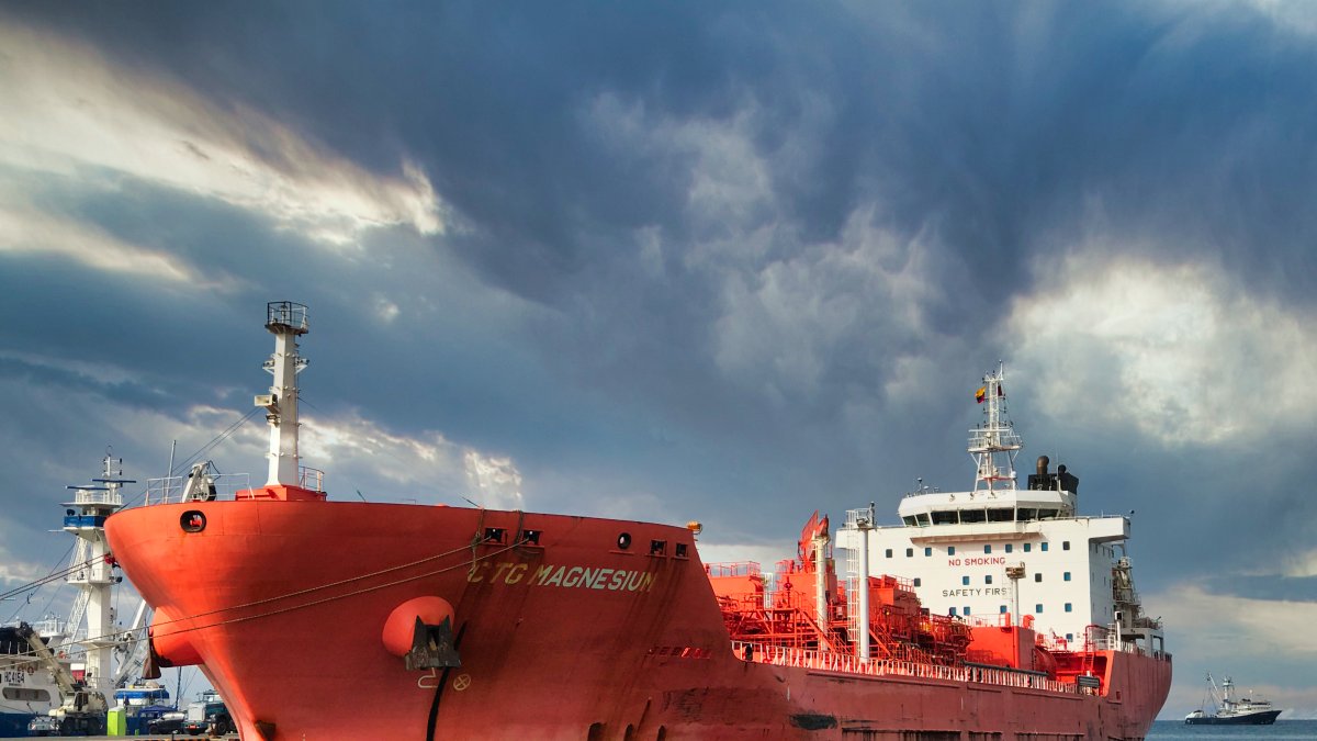 Comercio.- La oferta exportable de Ecuador también sale desde el puerto de Manta hacia el mundo.