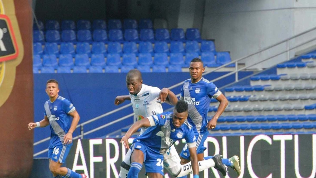 Emelec y Macará jugarán el primer partido de la LigaPro este año.