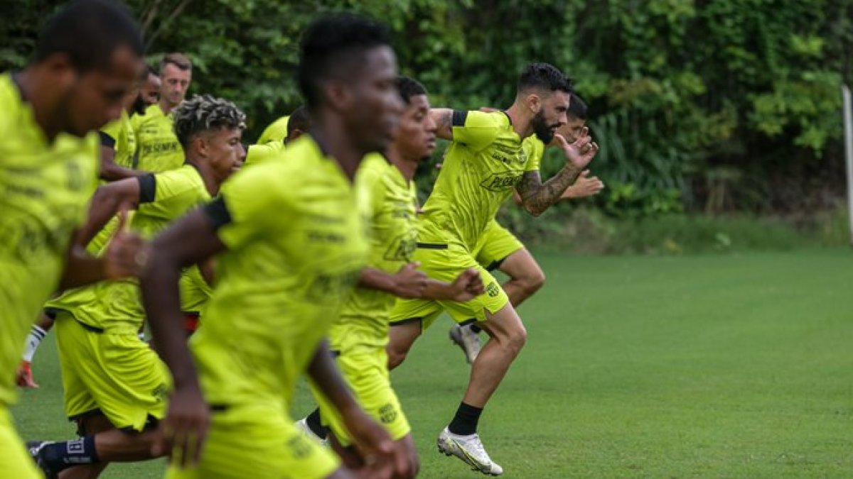 Barcelona buscará ganar esta noche en el estadio Jocay de Manta.