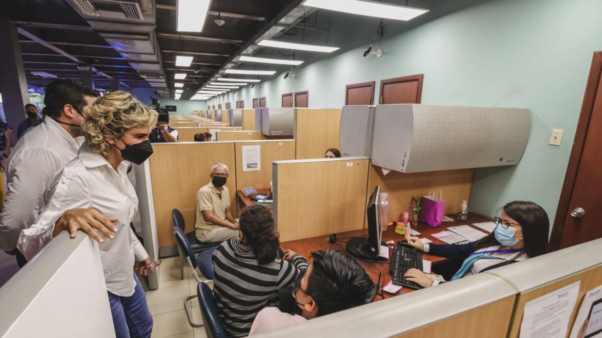 La alcaldesa Cynthia Viteri recorrió el lugar, previo a su apertura que será mañana.