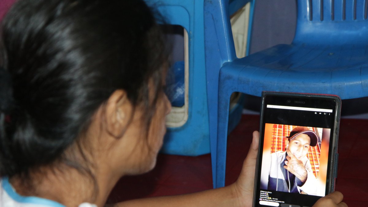 Observando una foto de Andrehus Yasmani Valle su hermana menor contó cómo fueron sus últimas horas de vida.