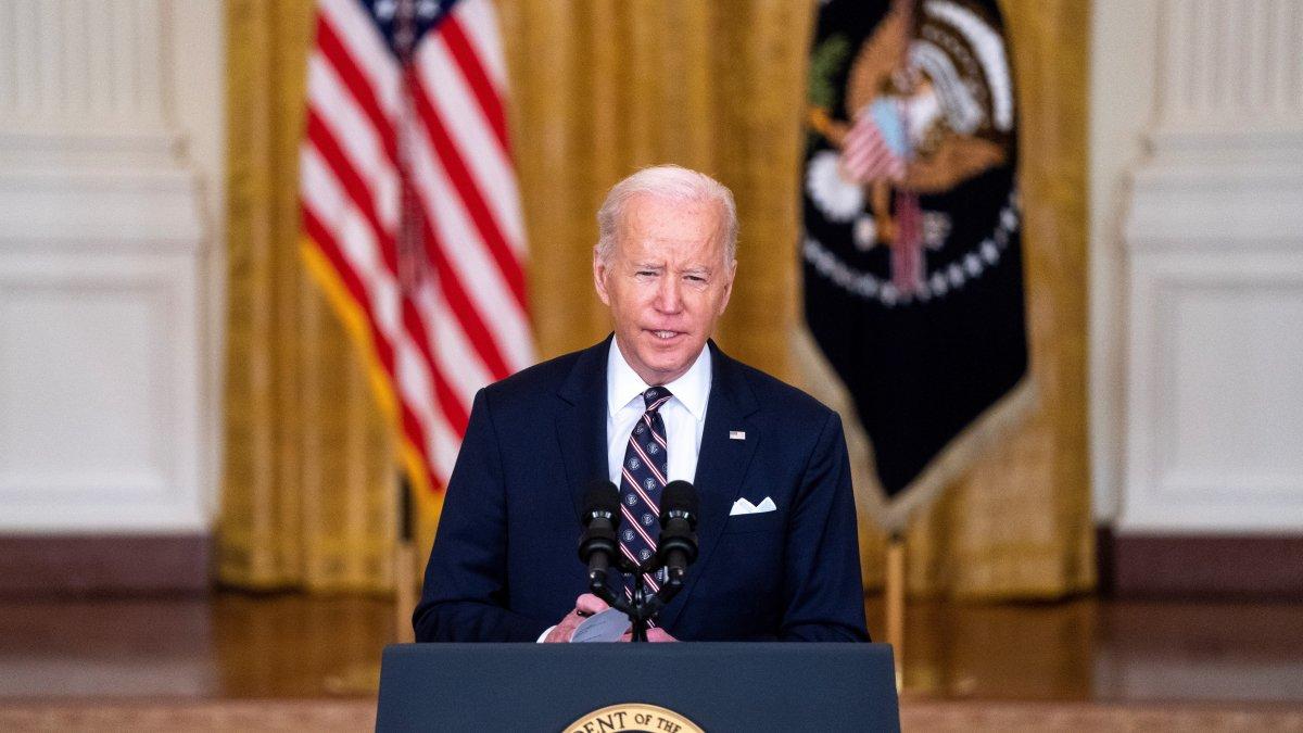 El presidente de EE.UU., Joe Biden, da declaraciones sobre la crisis entre Ucrania y Rusia, este 22 de febrero de 2022, desde la Casa Blanca, en Washington.