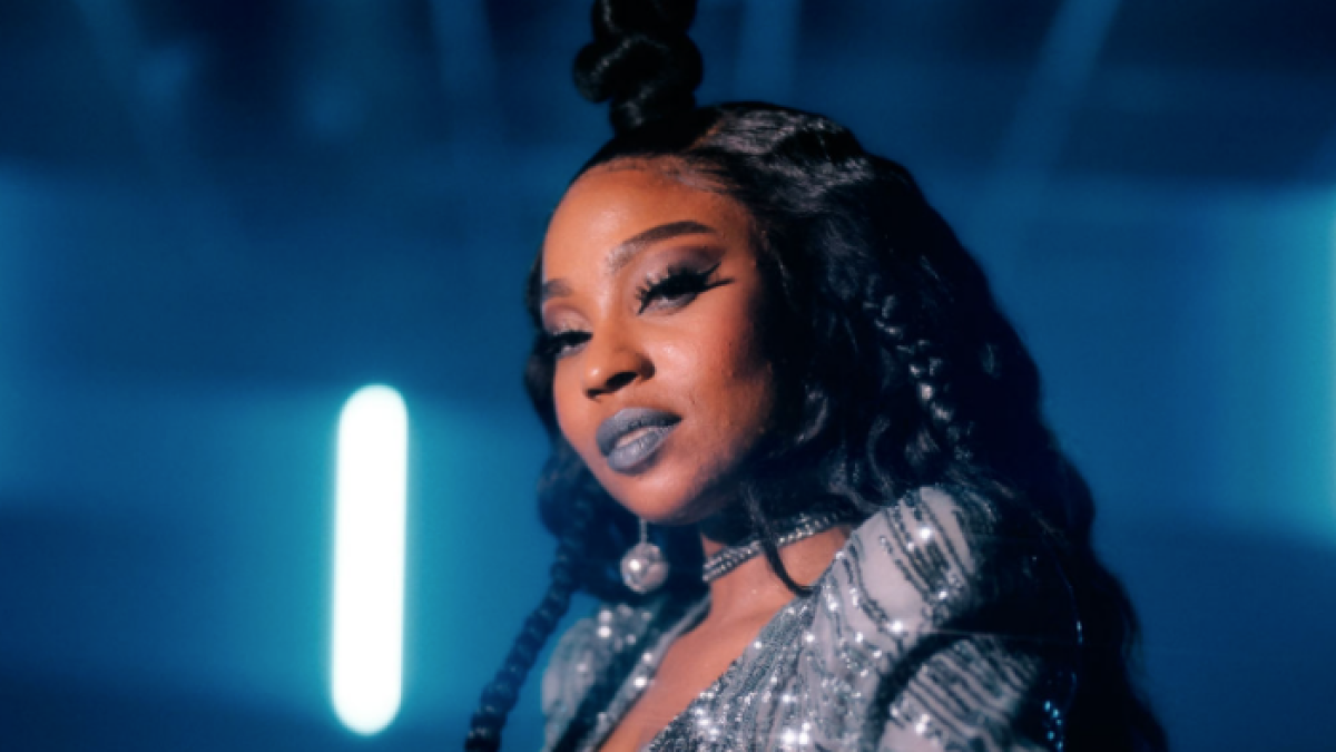 A 5 días del estreno oficial del videoclip, ya acumula más de 200 mil visualizaciones en Youtube.