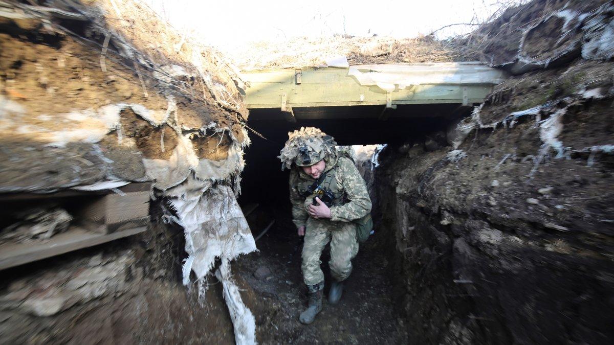 Ucrania mueve a sus soldados y están alerta ante cualquier eventualidad que suceda con una posible invasión de Rusia a su territorio.