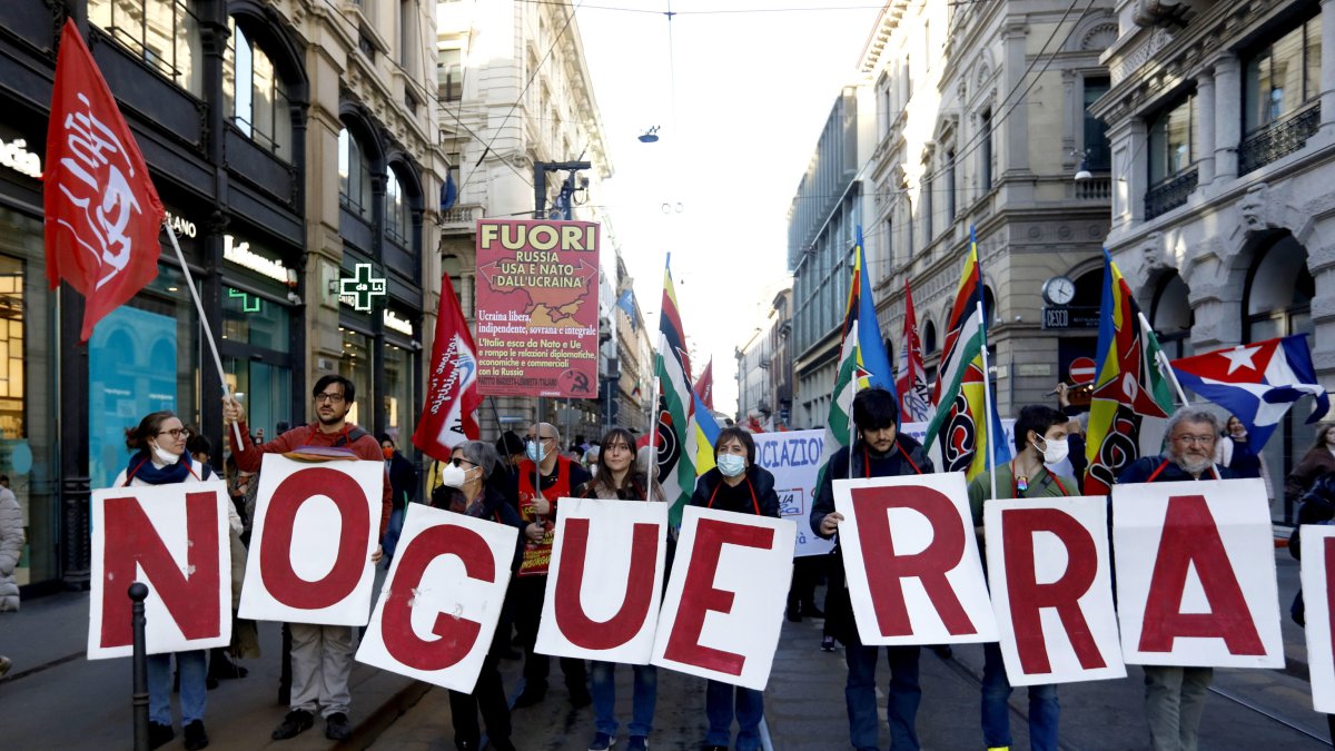 En el mundo hay un solo grito: ¡No a la guerra! Se pide que Rusia negocie con Ucrania.