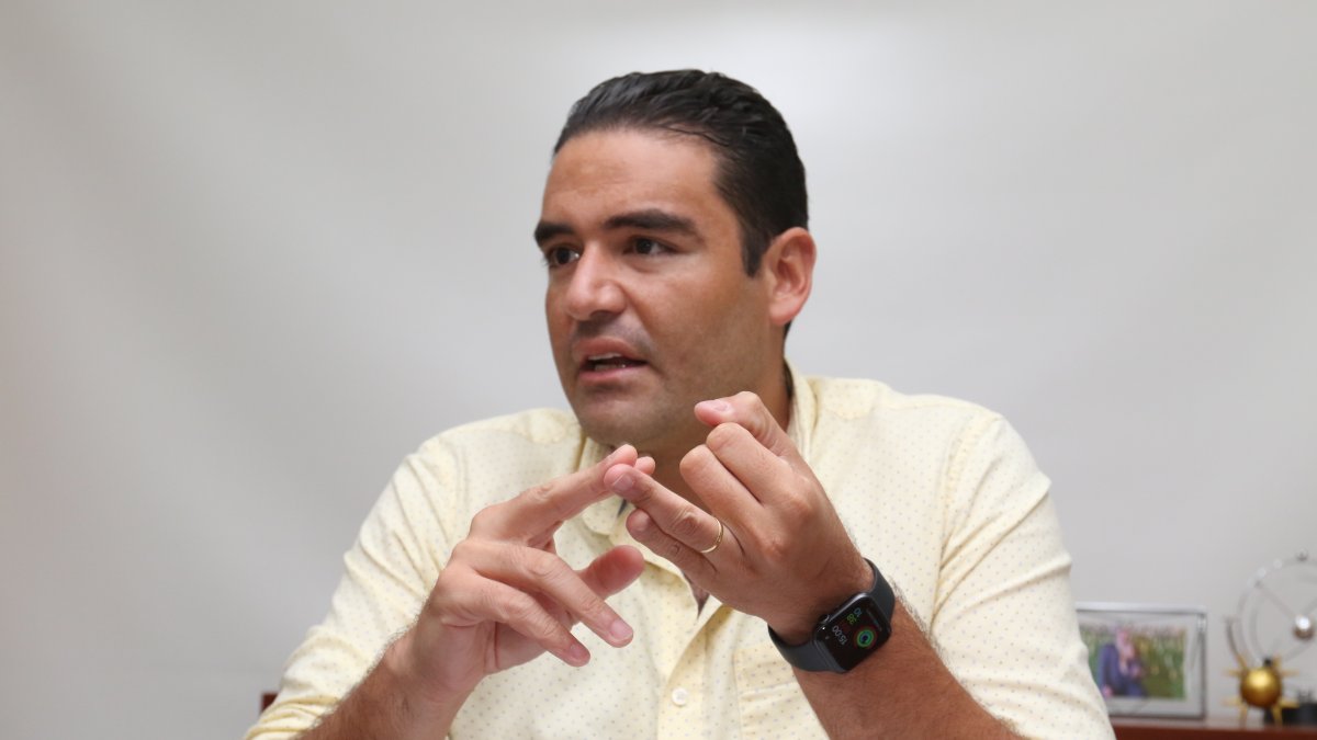 Funcionario. Yúnez durante la entrevista con EXPRESO. 