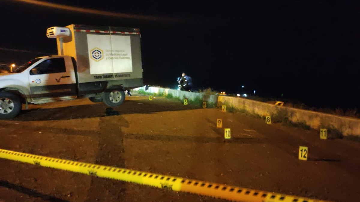 El occiso no ha sido identificado hasta este momento.