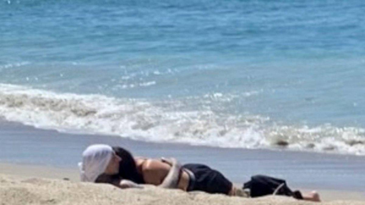 Kourteny Kardashian y Travis Barker expusieron su amor protagonizando candentes escenas.