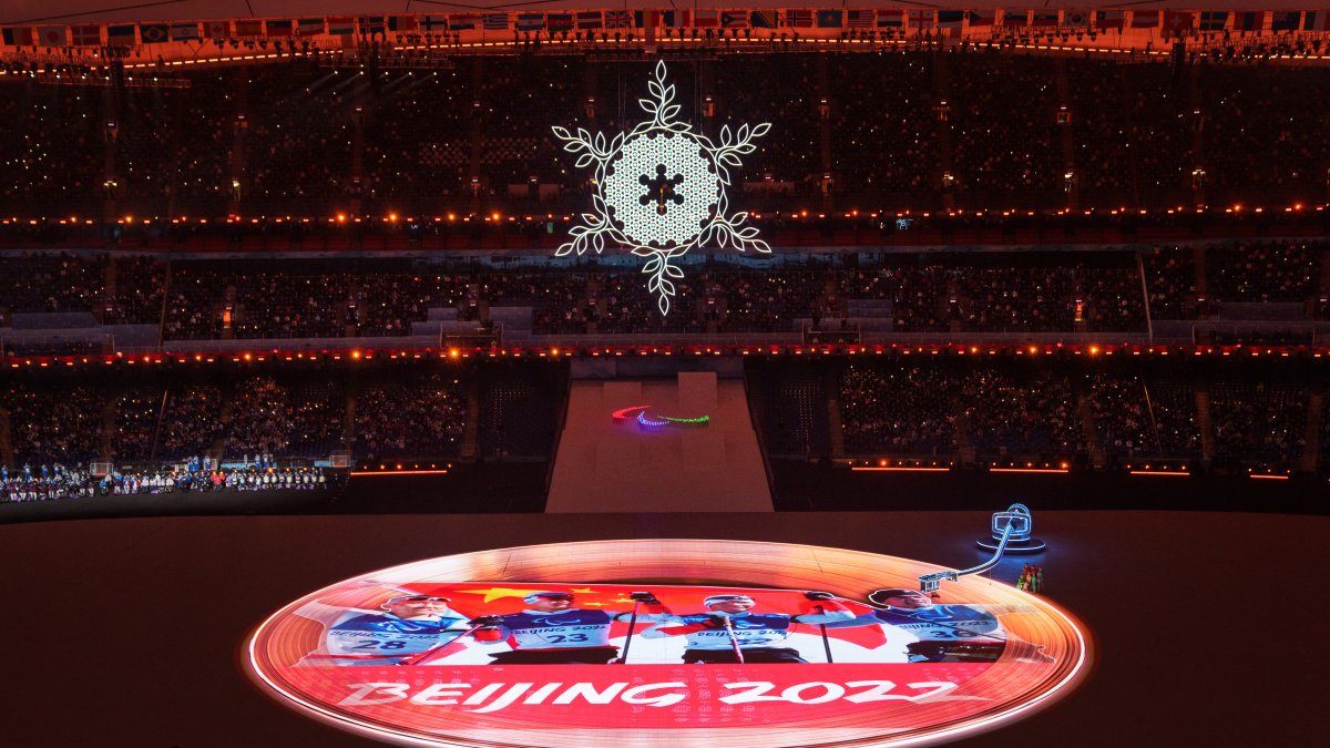 Pekín cierra sus Juegos con un mensaje de paz apelando a la diversidad