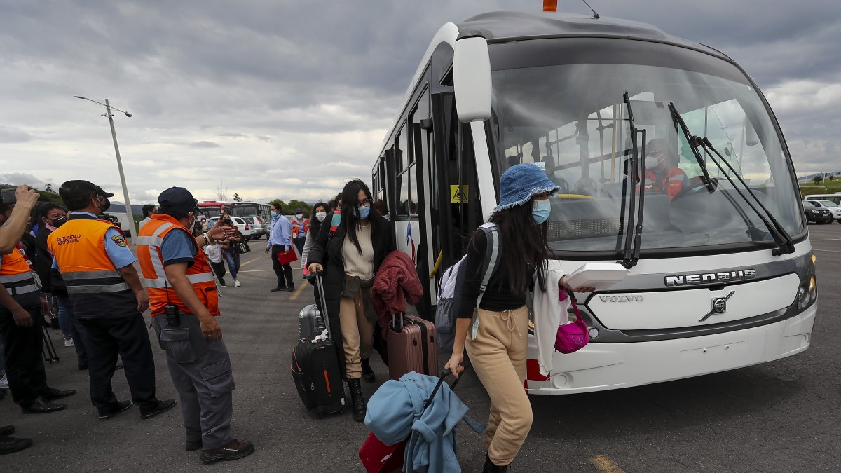 Imagen de ecuatorianos repatriados de Ucrania el pasado 4 de marzo, en Quito