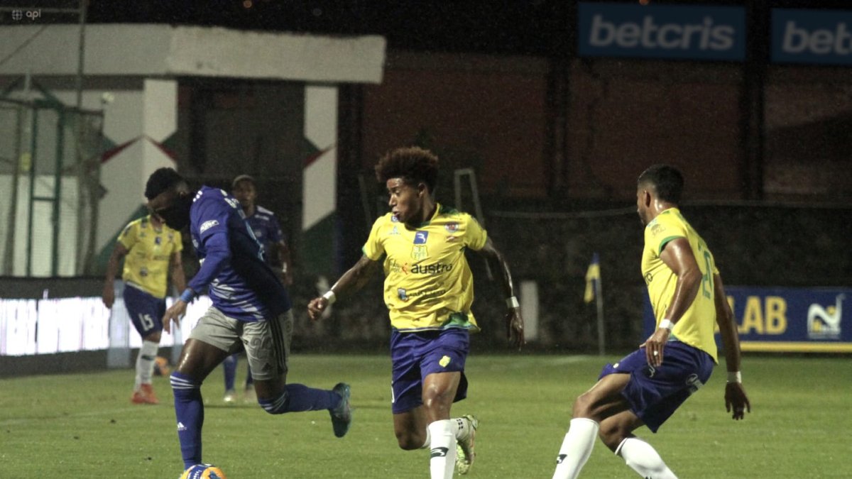 Referencial. Gualaceo durante un encuentro.