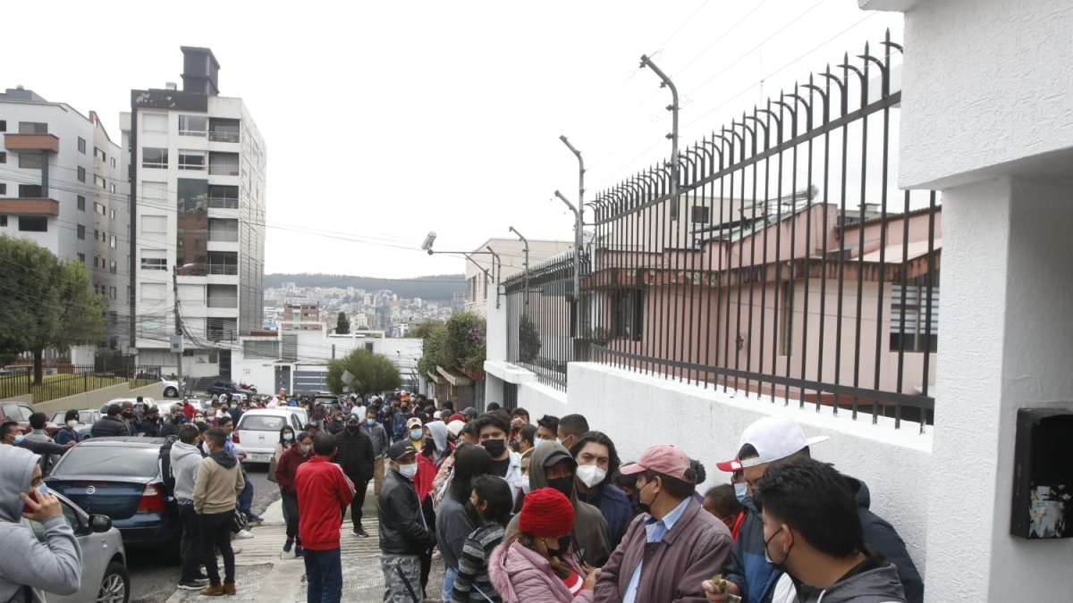 La venta de entradas para el partido de la selección de Ecuador ante Argentina también fue intensa en Quito.