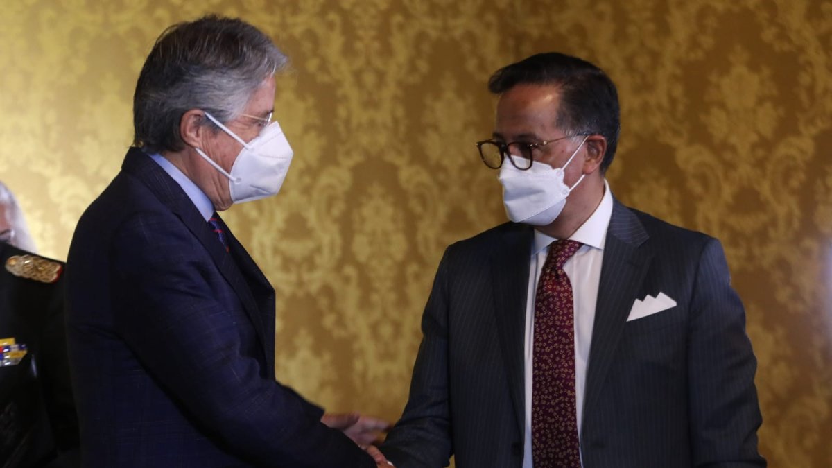 El presidente Guillermo Lasso firmó el decreto y posesionó este 14 de marzo a Diego Ordóñez.