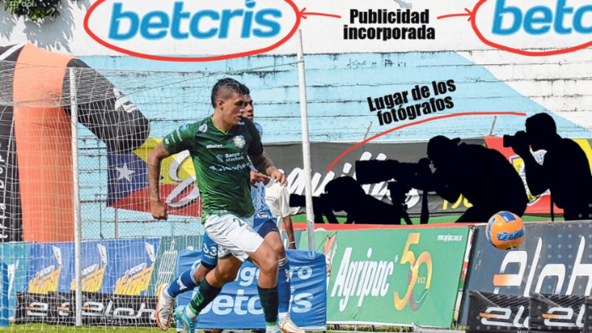 La LigaPro manipula las fotos al colocar publicidad digitalmente, mientras los fotógrafos no pueden pasar a los estadios.