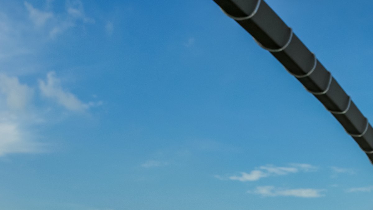 Tiene 25 años dedicada al oficio de la alta costura