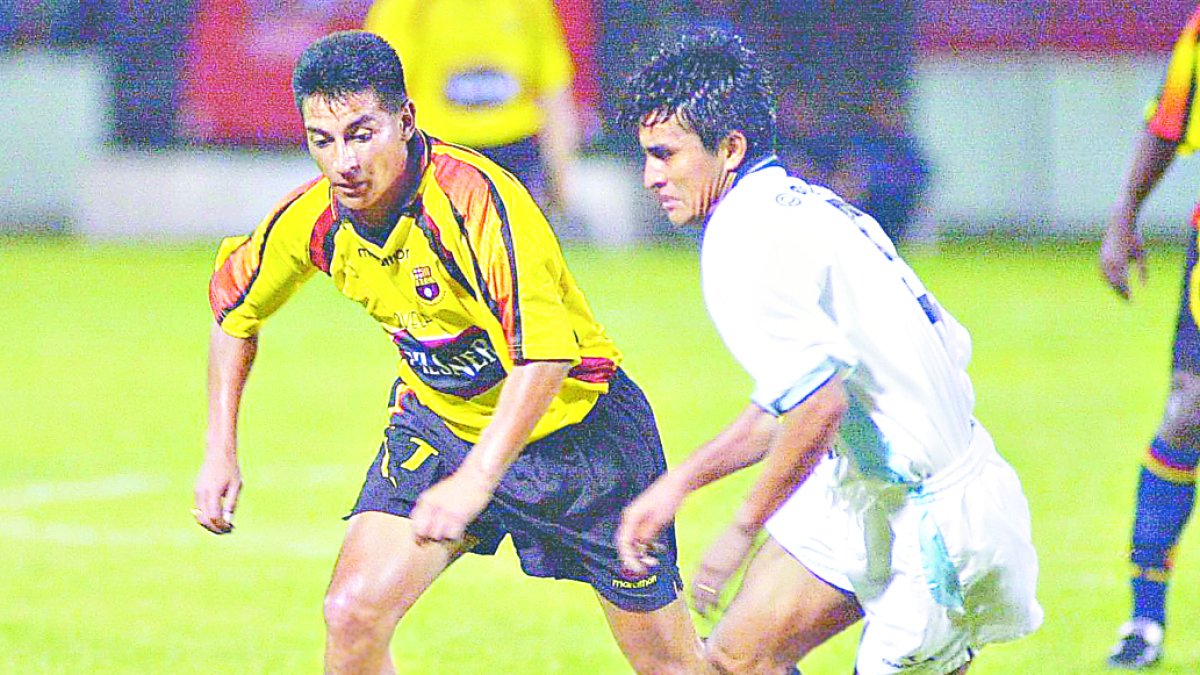 Daniel Garrido contó que cuando jugó para Macará, sus compañeros y el árbitro recibieron dinero en un partido clave contra Barcelona.