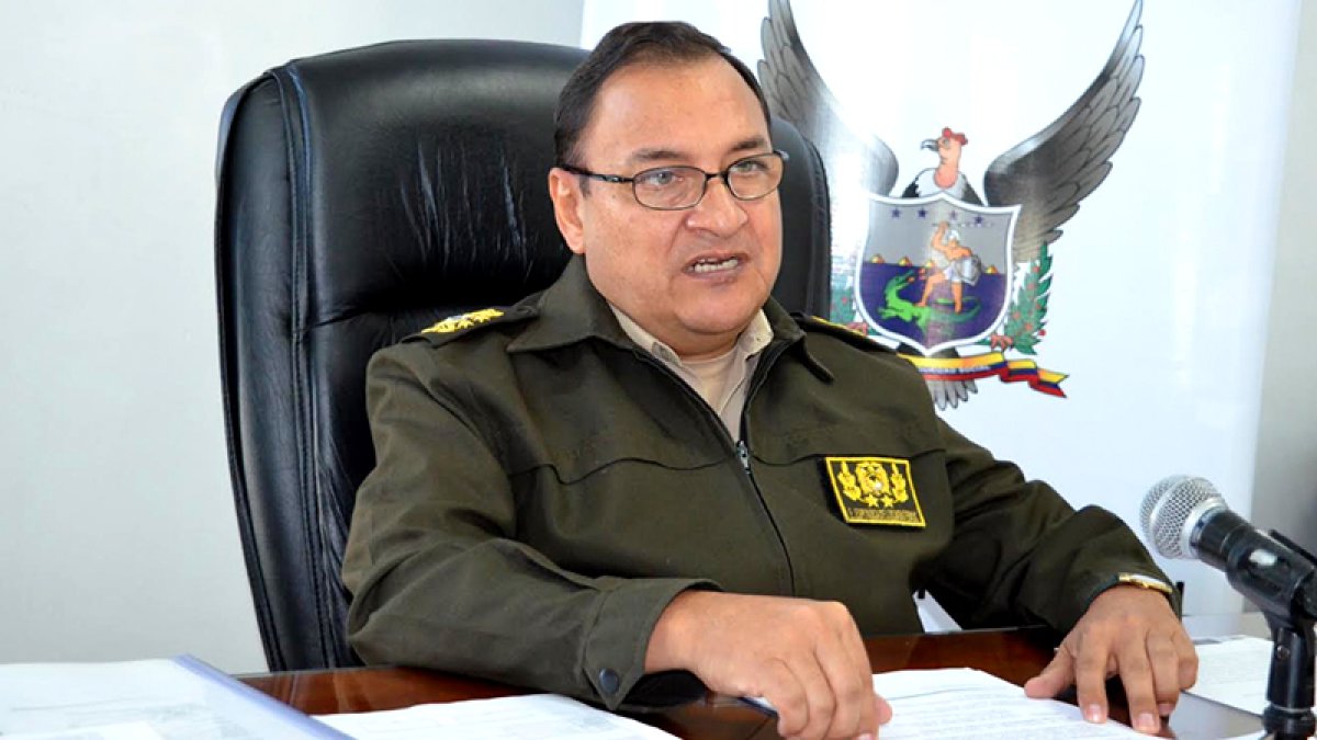 General. Enrique Espinosa de los Monteros está ahora retirado de la Policía y es sospechoso de peculado.
