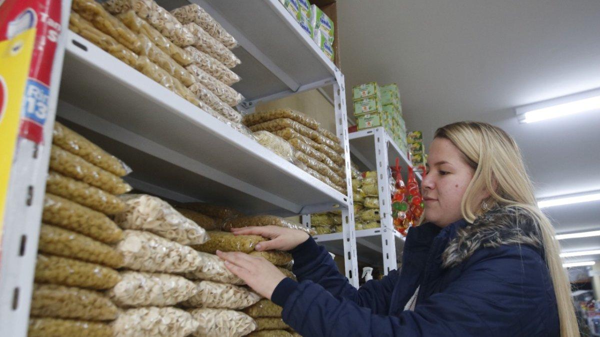 En tiendas y supermercados el precio de fideos y tallarines se ha incrementado hasta en $ 0,15.