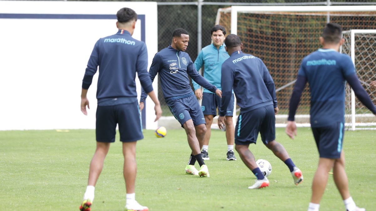 La selección nacional necesita solo un punto para asegurar su boleto al Mundial de Qatar 2022, pero los expertos recomiendan que busque la victoria en Paraguay.