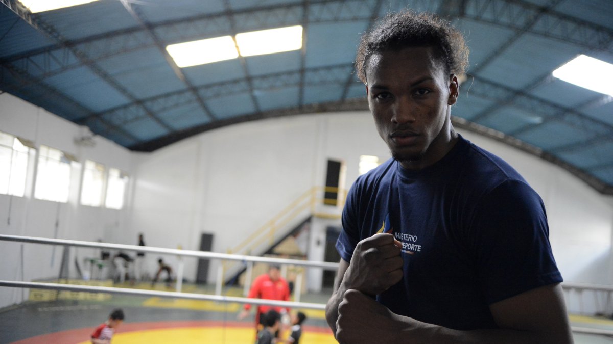 Carlos Mina vuelve a la competencia local tras casi 3 años de ausencia. Peleará en los 81 kg.