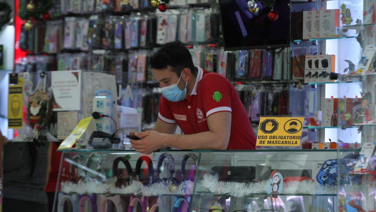 Ciudadanos reciben llamadas extorsivas por personas que se aseguran pertenecer a organización Los Choneros.