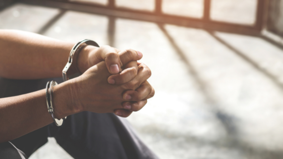 El estudiante, identificado como Byron Ezequiel Zamora, de 19 años, fue detenido el pasado domingo por el delito de 