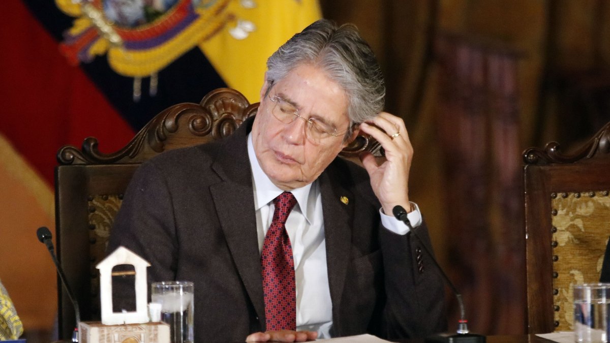 El presidente Guillermo Lasso vetó parcialmente la ley del aborto en caso de violación.