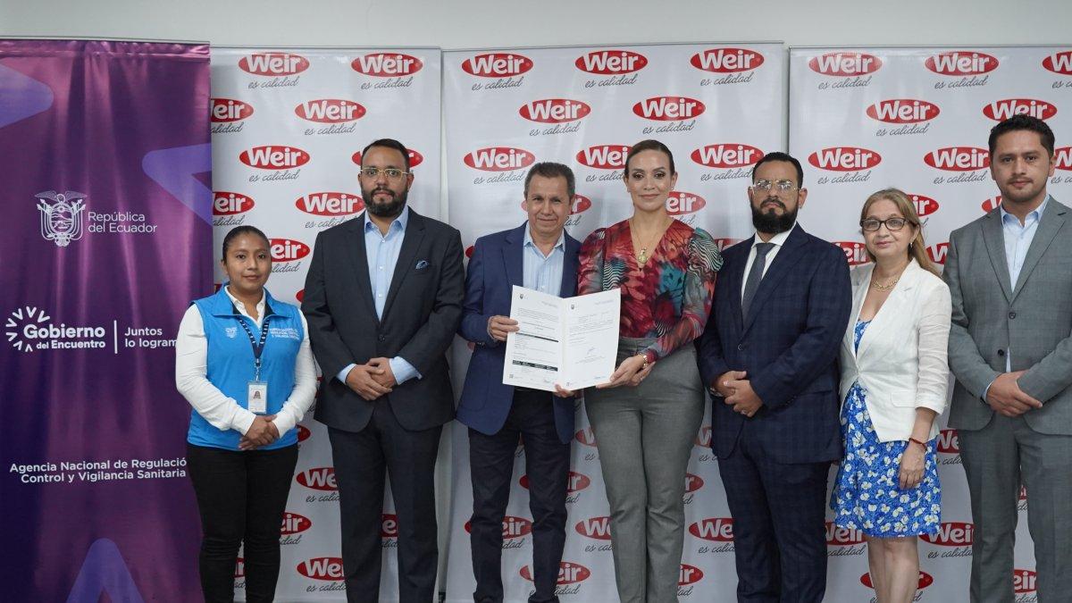 Quienes hacen los Laboratorios Weir recibieron la certificación.