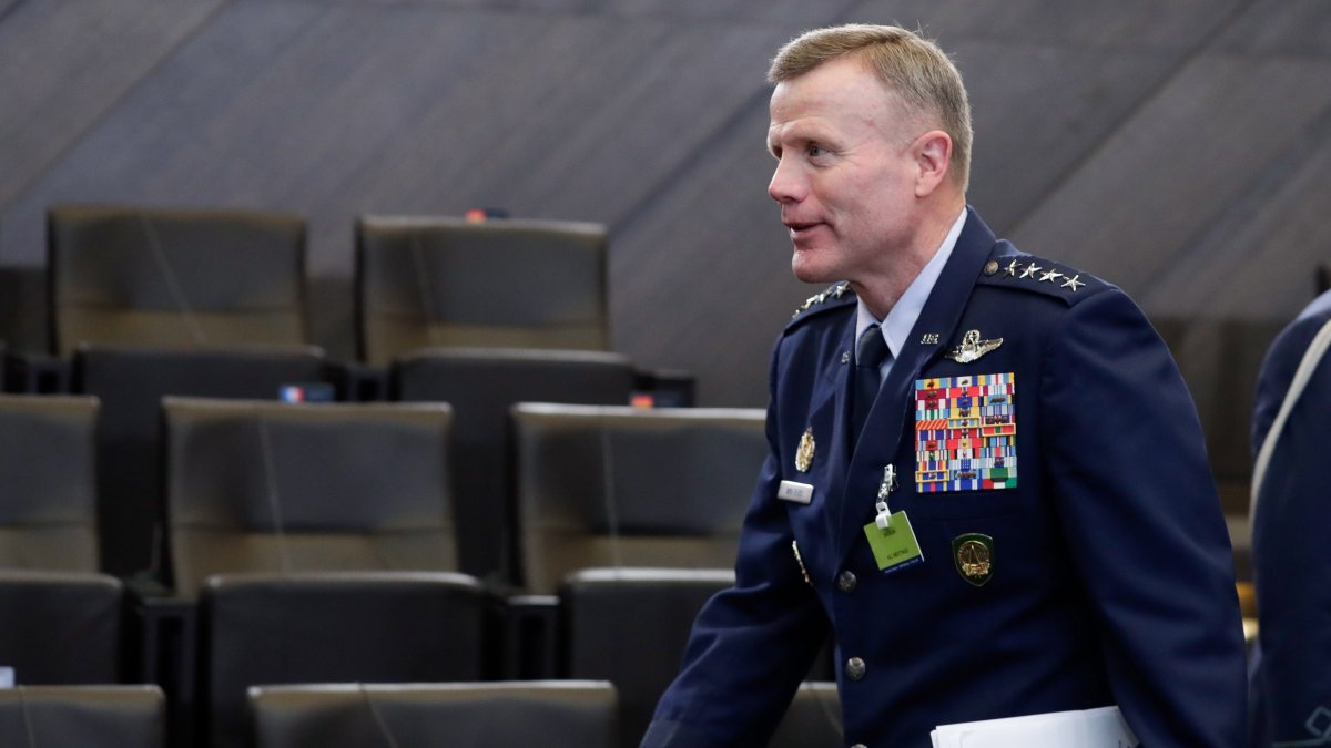 El principal comandante militar de la OTAN y jefe del Comando Europeo de EE.UU., general Tod Wolters, en una fotografía de archivo