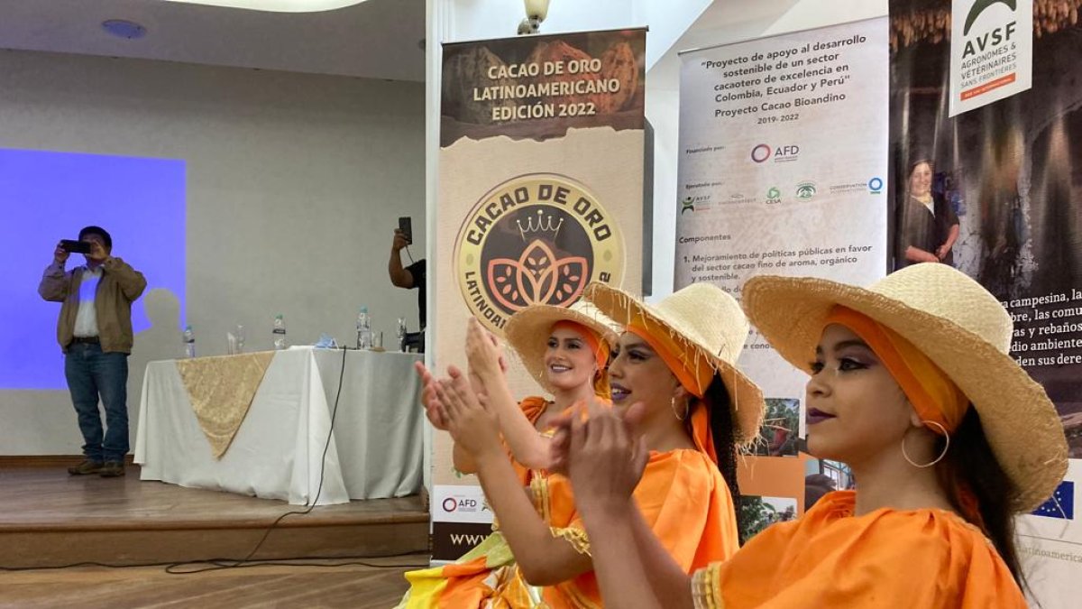 Reunión. La cita de los pequeños productores de cacao en Ecuador.