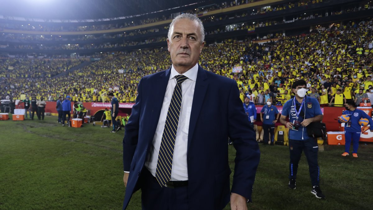 El argentino Gustavo Alfaro tiene el anhelo de hacer la mejor Copa del Mundo con Ecuador.