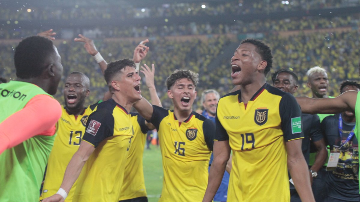 Ecuador celebró a todo lo alto el cierre de las eliminatorias en el estadio Monumental.