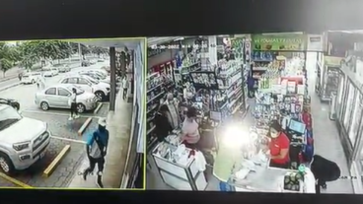 El video del asalto se difundió por redes sociales.