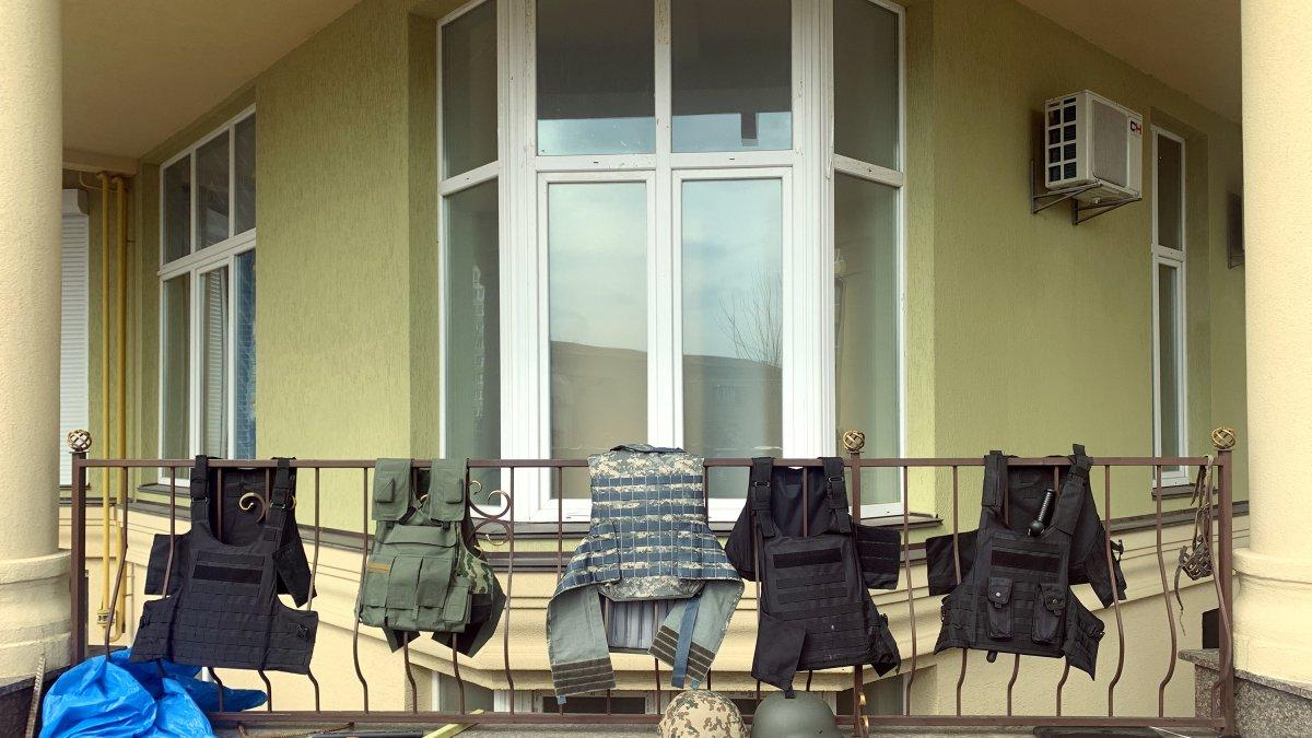 Vivienda de la urbanización donde cayó un misil hace unos días, sita en Sofiivska Borschahivka, un pueblo situado al oeste de Kiev, próximo a las zonas ocupadas por Rusia.