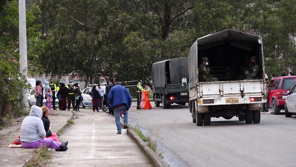Los cuerpos de las víctimas, en su totalidad fueron ya retirados por sus parientes del Centro Forense de Cuenca.
