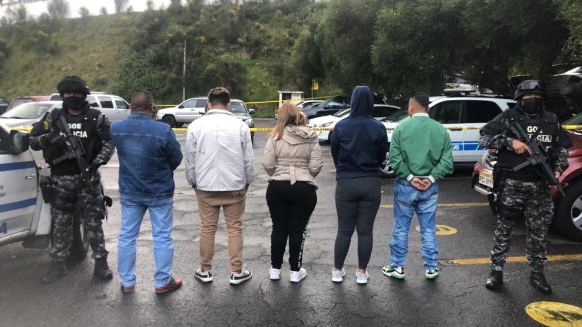 Foto de las personas detenidas.