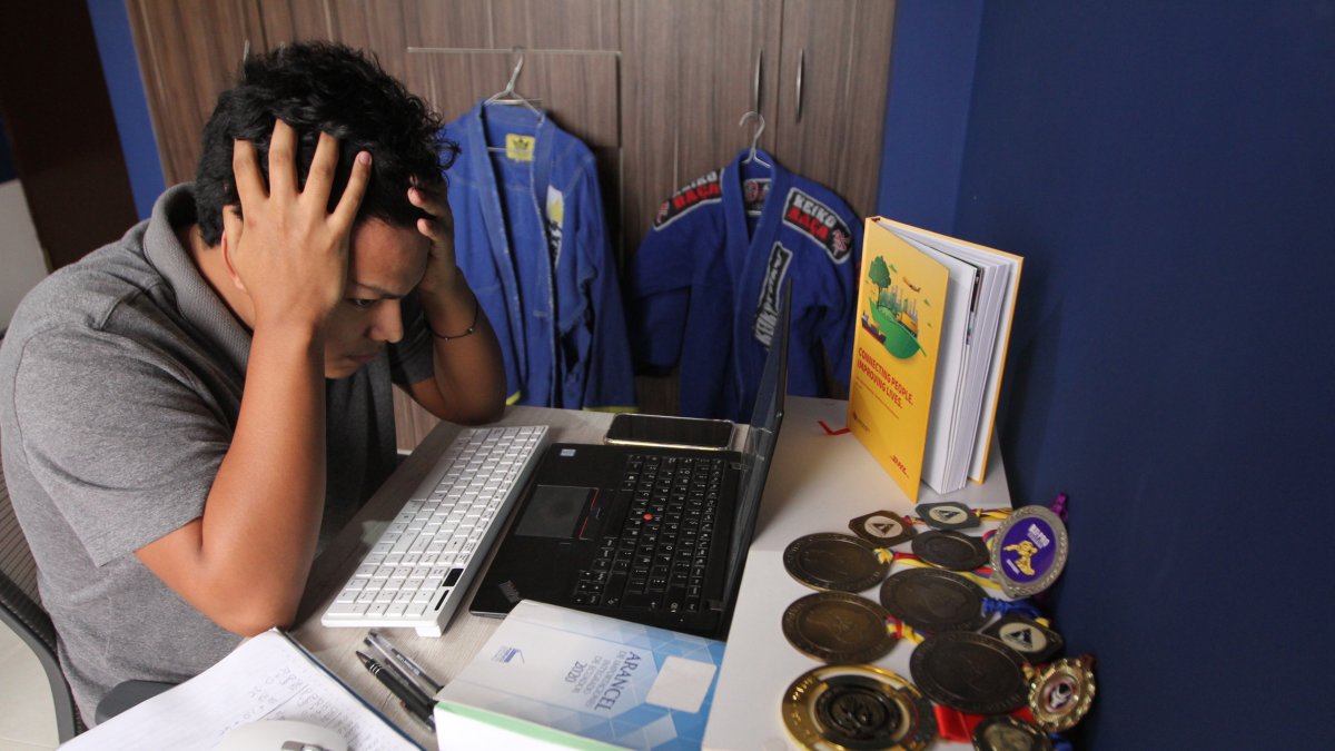 Matías Nader no abandona su sueño y busca ser un profesional de las artes marciales mixtas y llegar hasta la UFC. Viajará a los EE. UU