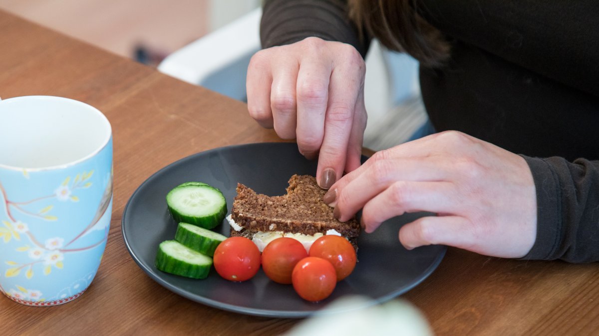 Cuando todos los pensamientos giran en torno a la alimentación y el peso, puede ser señal de una anorexia nerviosa.