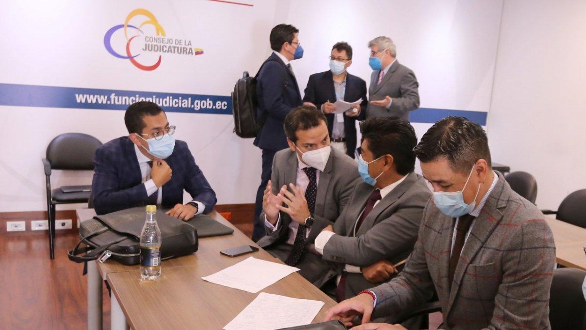 Patrocinio. Édgar Molina y Marcelo Icaza son parte de la defensa del exalcalde de Quito Jorge Yunda.